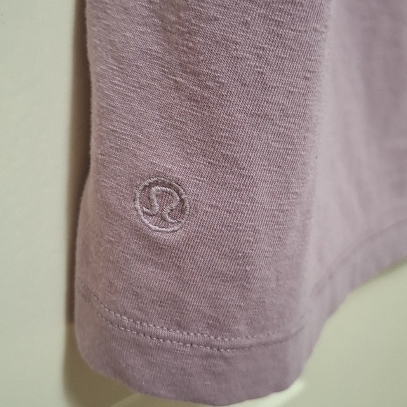 Lululemon Classic-Fit Cotton-Blend T-Shirt. Velvet Dust Size Small - Picture 4 of 5